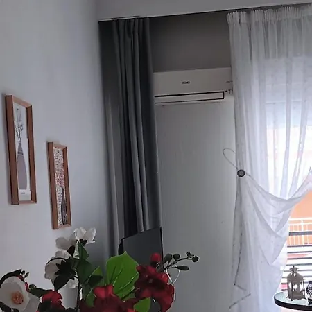 Dina's In Iraklitsa *