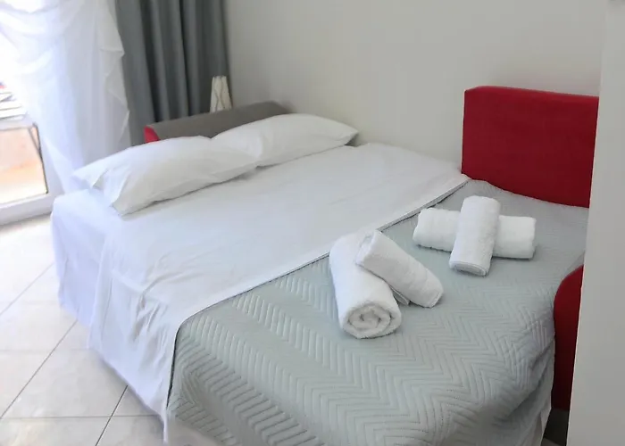 Apartment Dina's In Iraklitsa Nea Iraklitsa